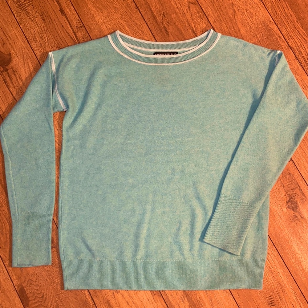 Banana Republic  Filpucci Fine Italian Yarn Sweater